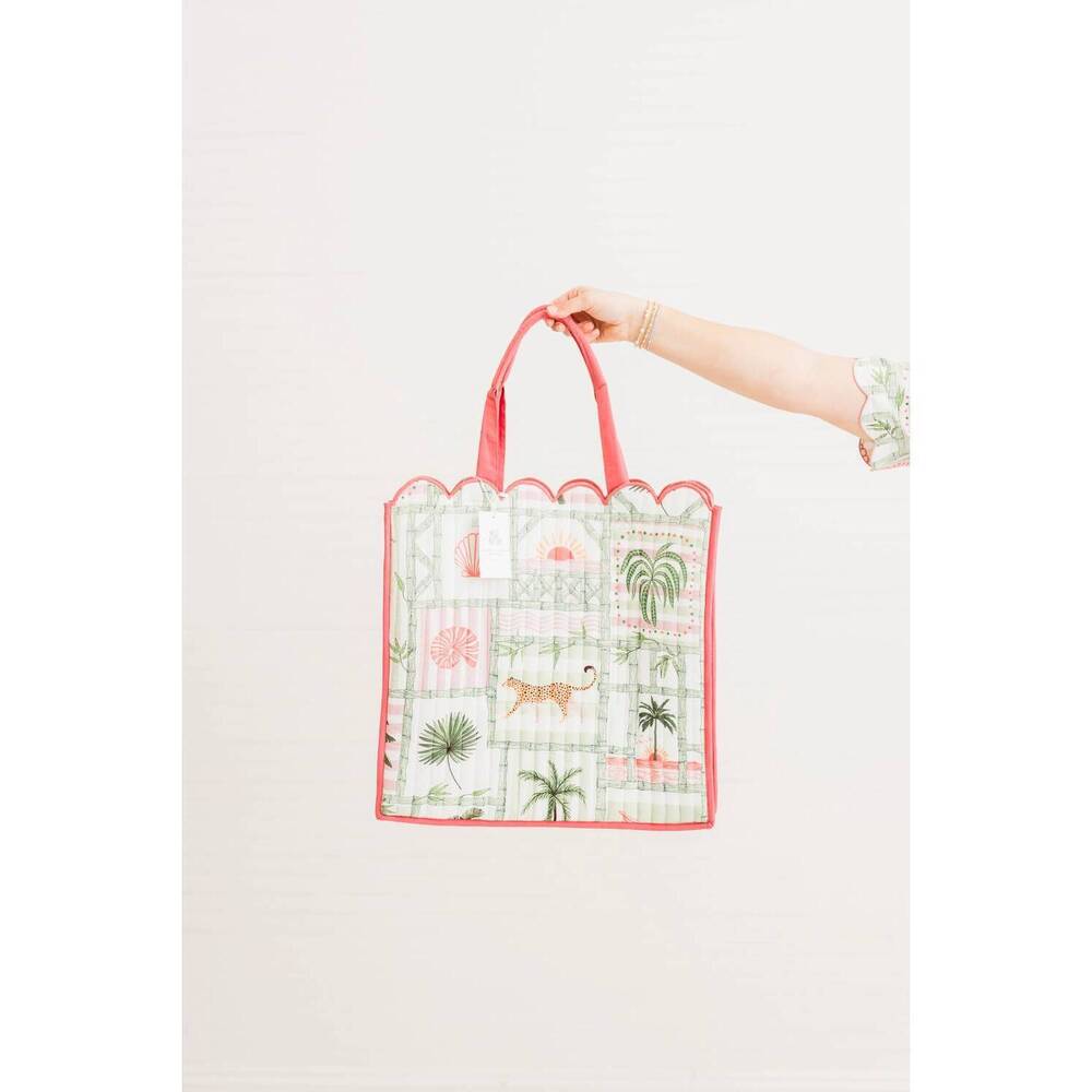NEW HEART OF GRACE palm postal quilted regular tote in white/ pink